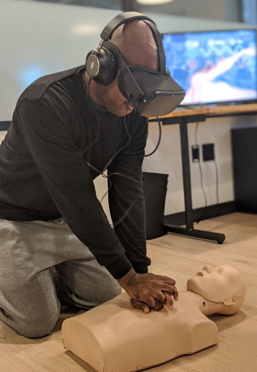 2019 BOND VR CPR Taining Equip 2